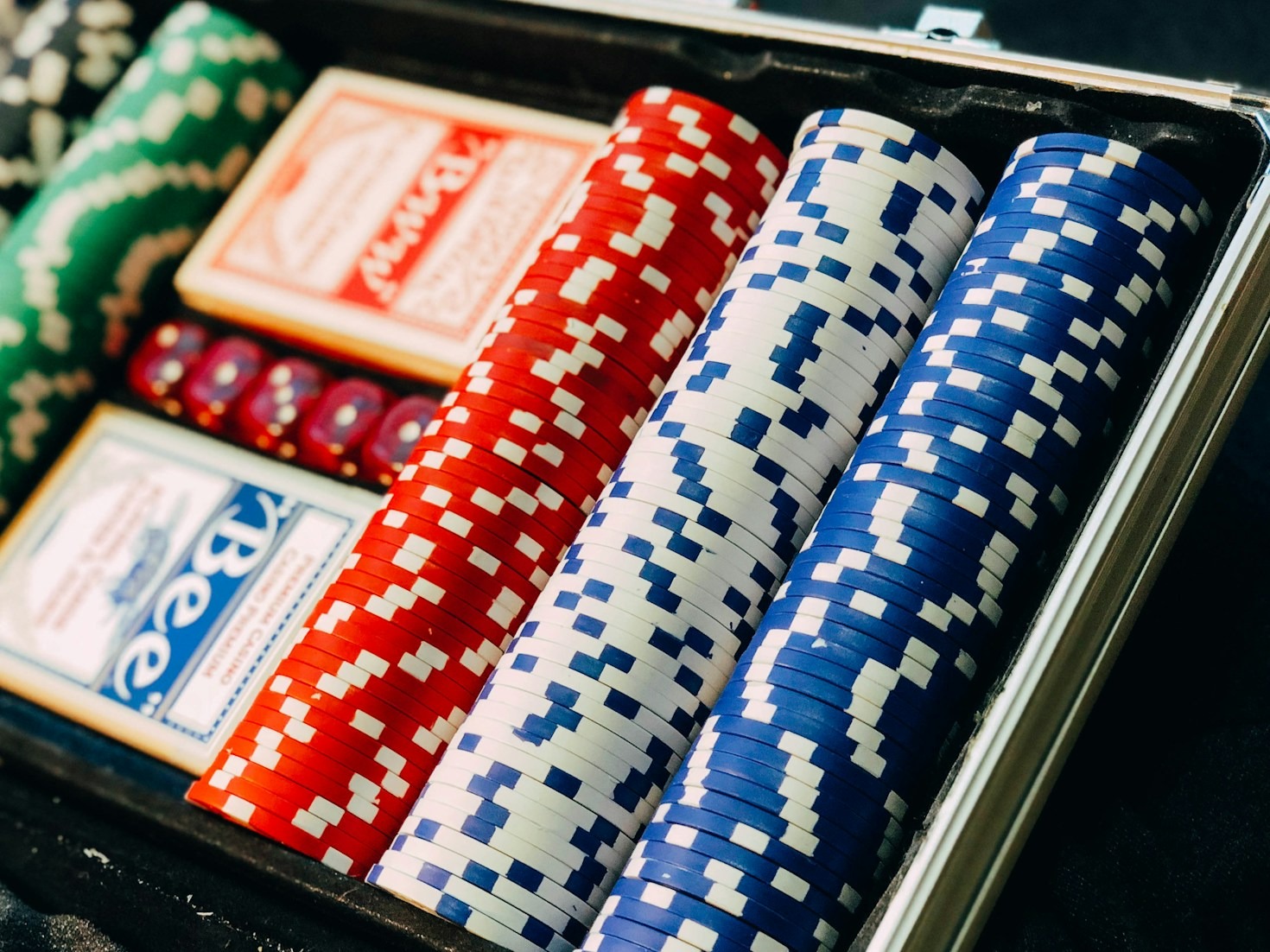 A Beginner’s Guide to Horse Racing Bets
